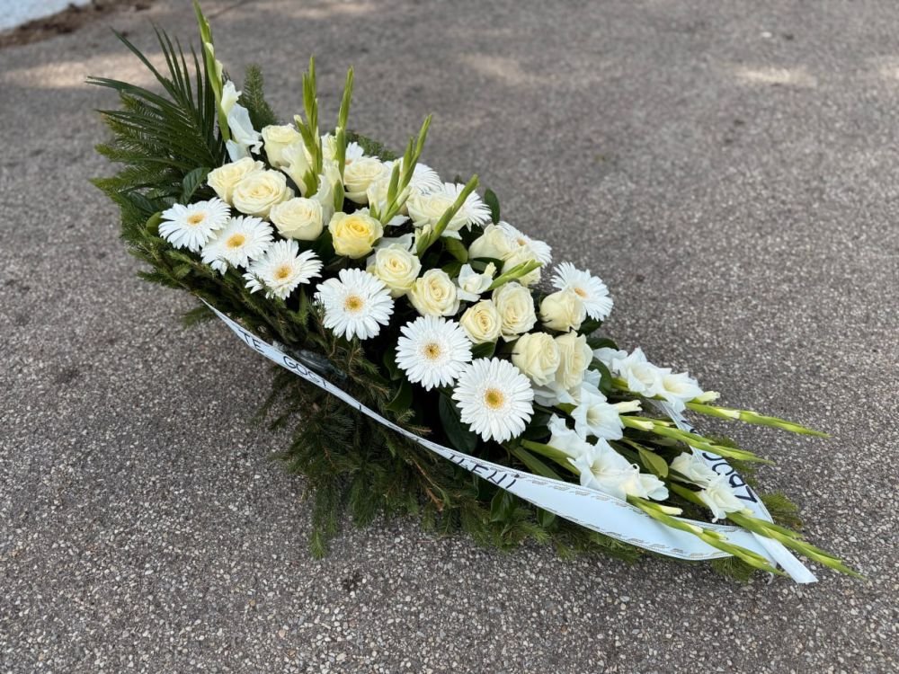 N-OS14 Suza od belih gerbera i ruža