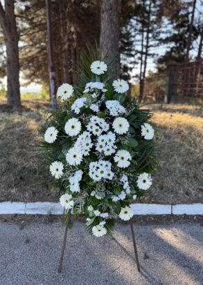 N-V56 Venac od belih gerbera i hrizantema